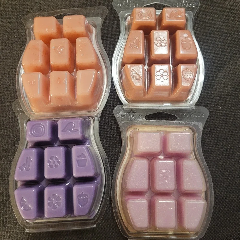 Lot Of 4 New Scentsy Wax  - 3.2 oz Bars - Cozy Cardigan, Provence Lavender......